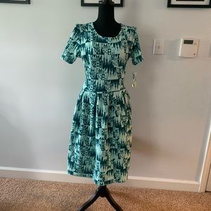 NEUSCHWANSTEIN Castle (Disney) LuLaRoe Amelia